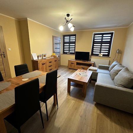 Apartamenty Alicja Dzierzoniow Ngoại thất bức ảnh