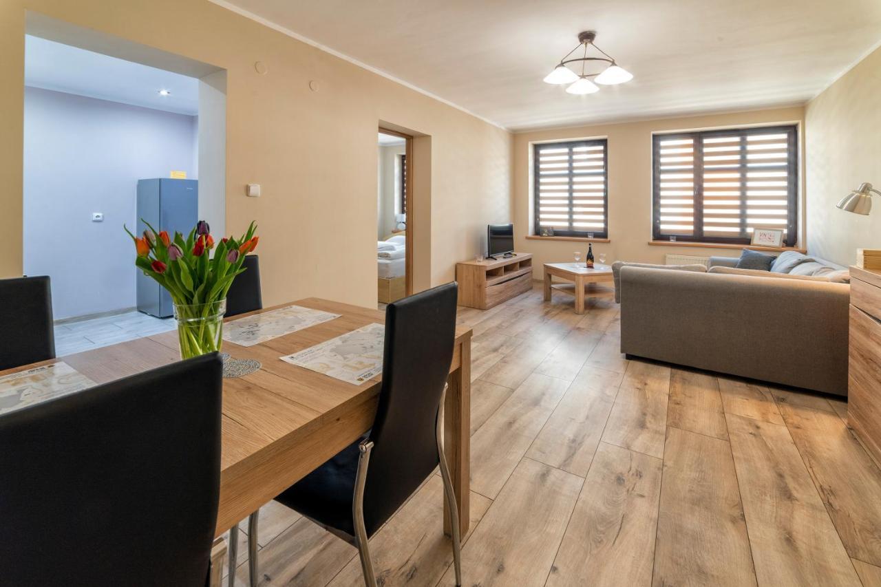 Apartamenty Alicja Dzierzoniow Ngoại thất bức ảnh