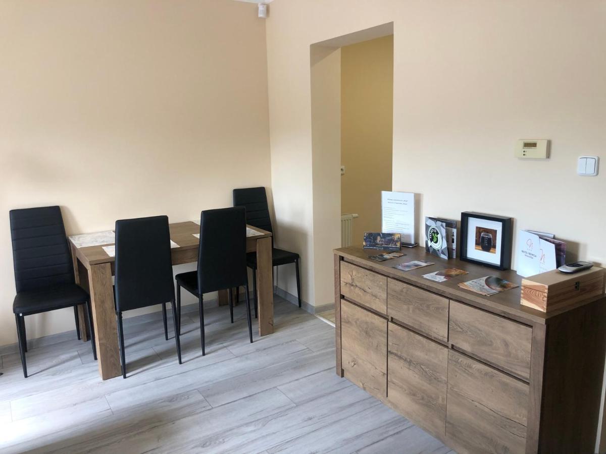 Apartamenty Alicja Dzierzoniow Ngoại thất bức ảnh