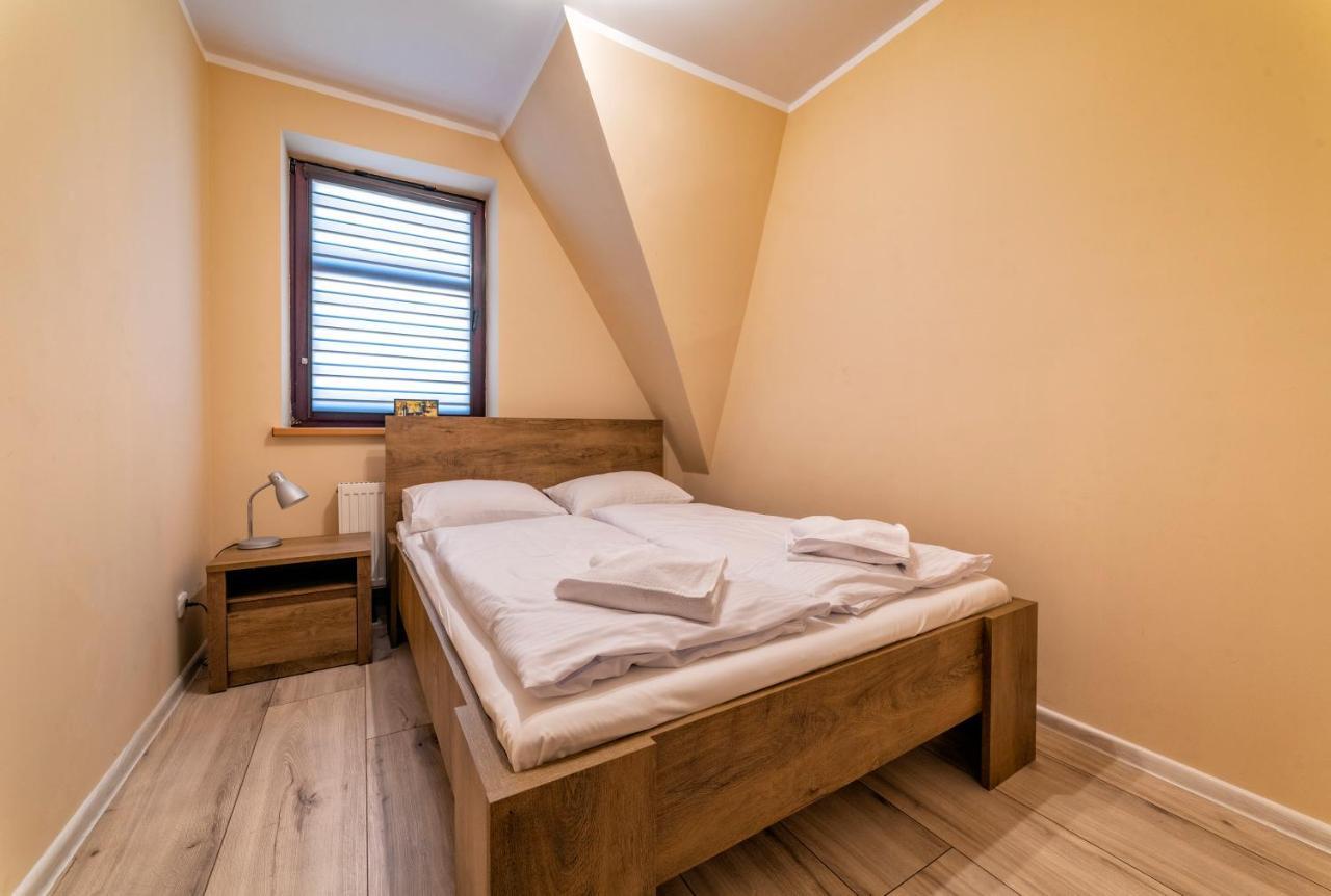 Apartamenty Alicja Dzierzoniow Ngoại thất bức ảnh