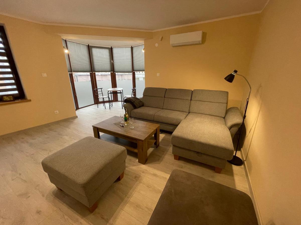 Apartamenty Alicja Dzierzoniow Ngoại thất bức ảnh
