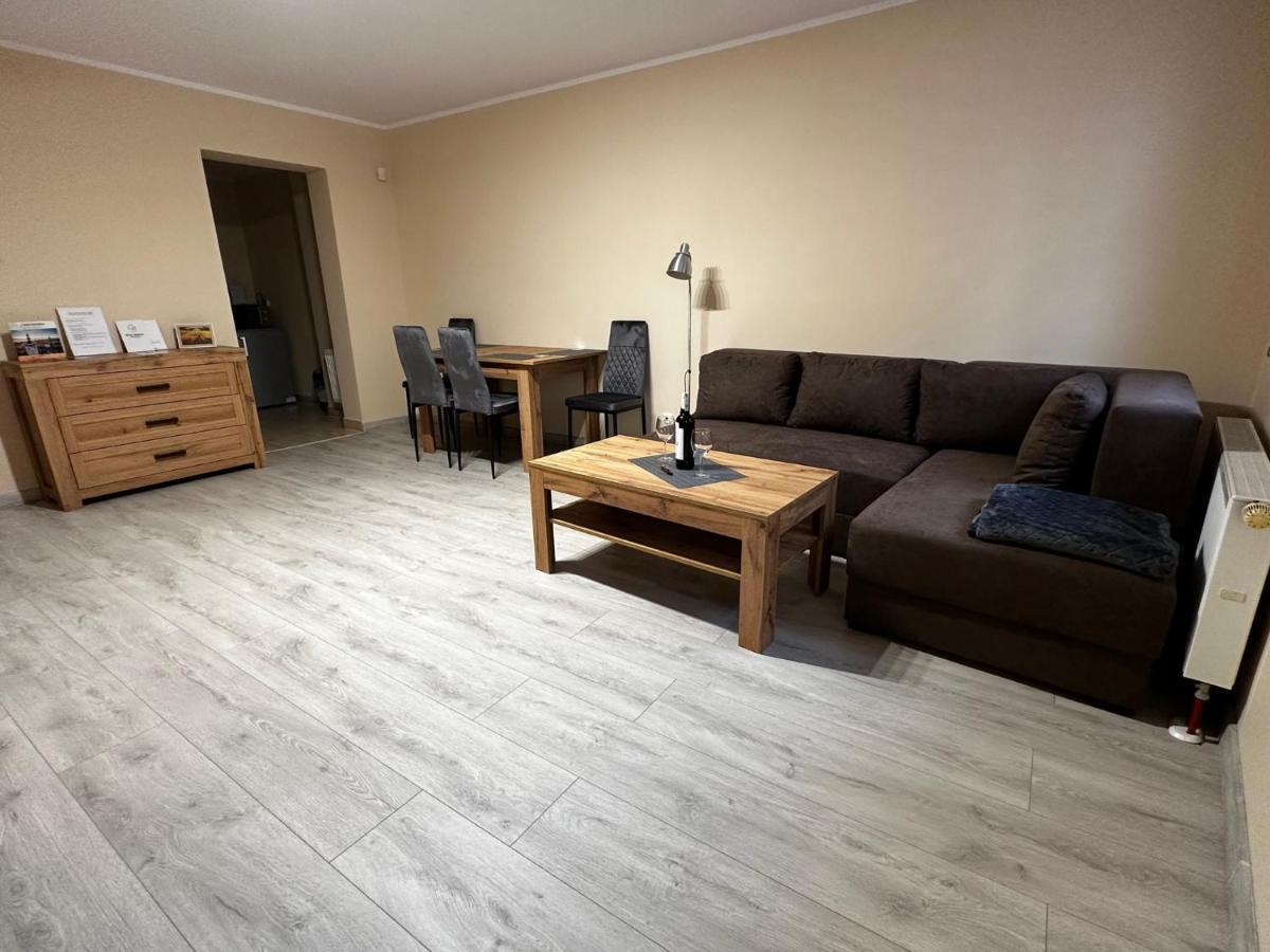 Apartamenty Alicja Dzierzoniow Ngoại thất bức ảnh