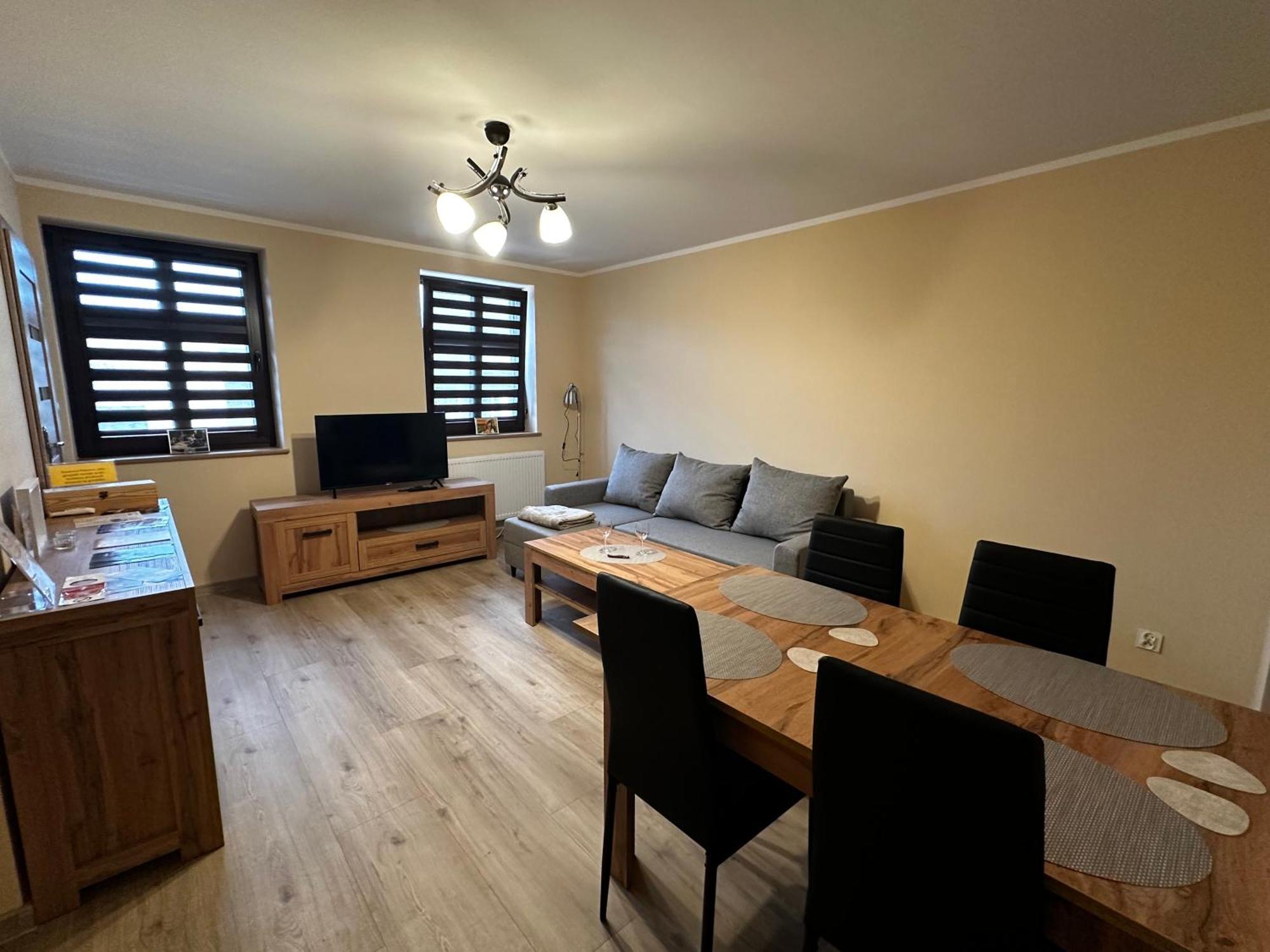 Apartamenty Alicja Dzierzoniow Ngoại thất bức ảnh