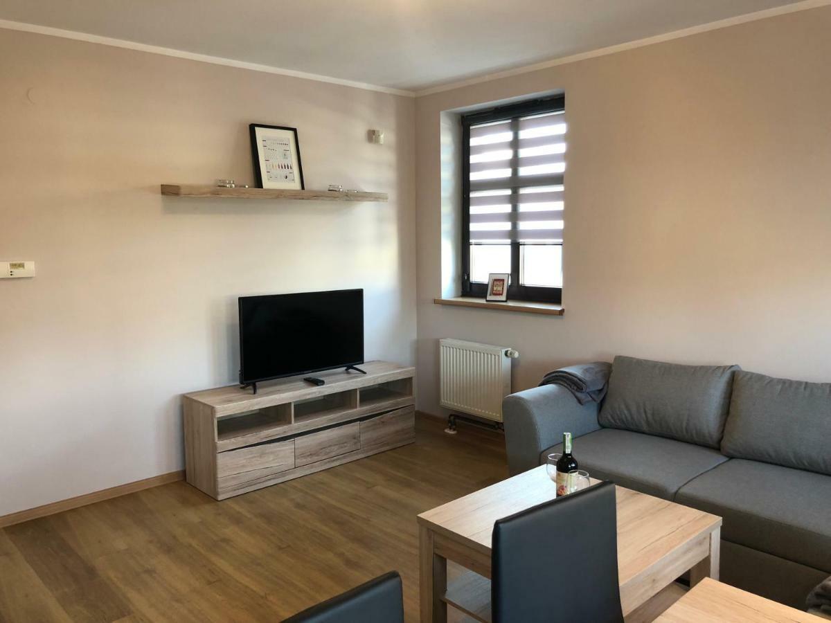 Apartamenty Alicja Dzierzoniow Ngoại thất bức ảnh
