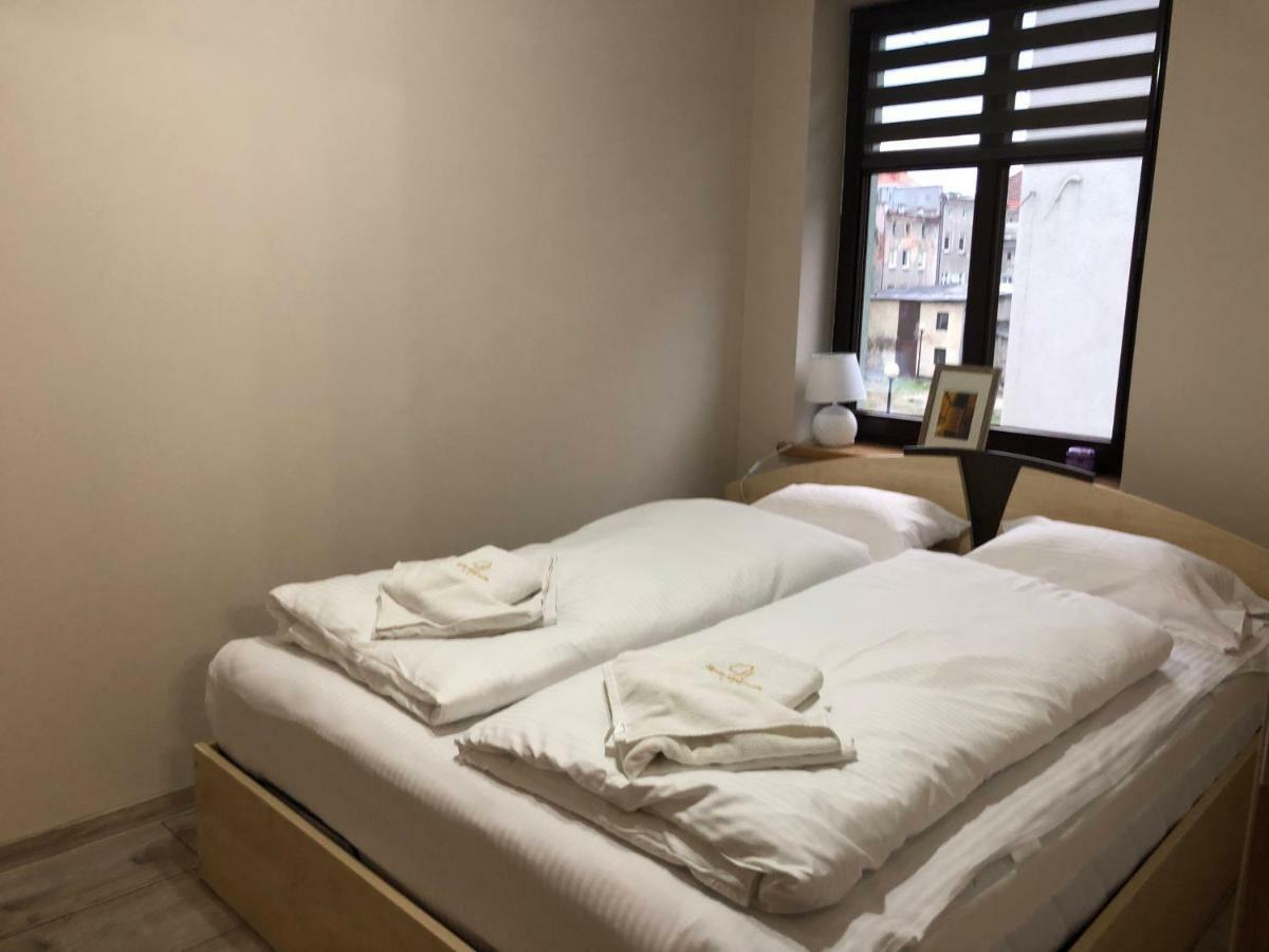 Apartamenty Alicja Dzierzoniow Ngoại thất bức ảnh