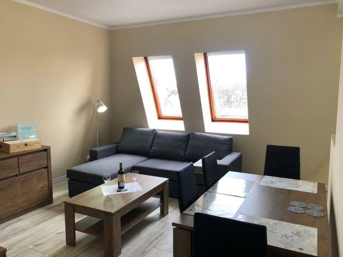 Apartamenty Alicja Dzierzoniow Ngoại thất bức ảnh